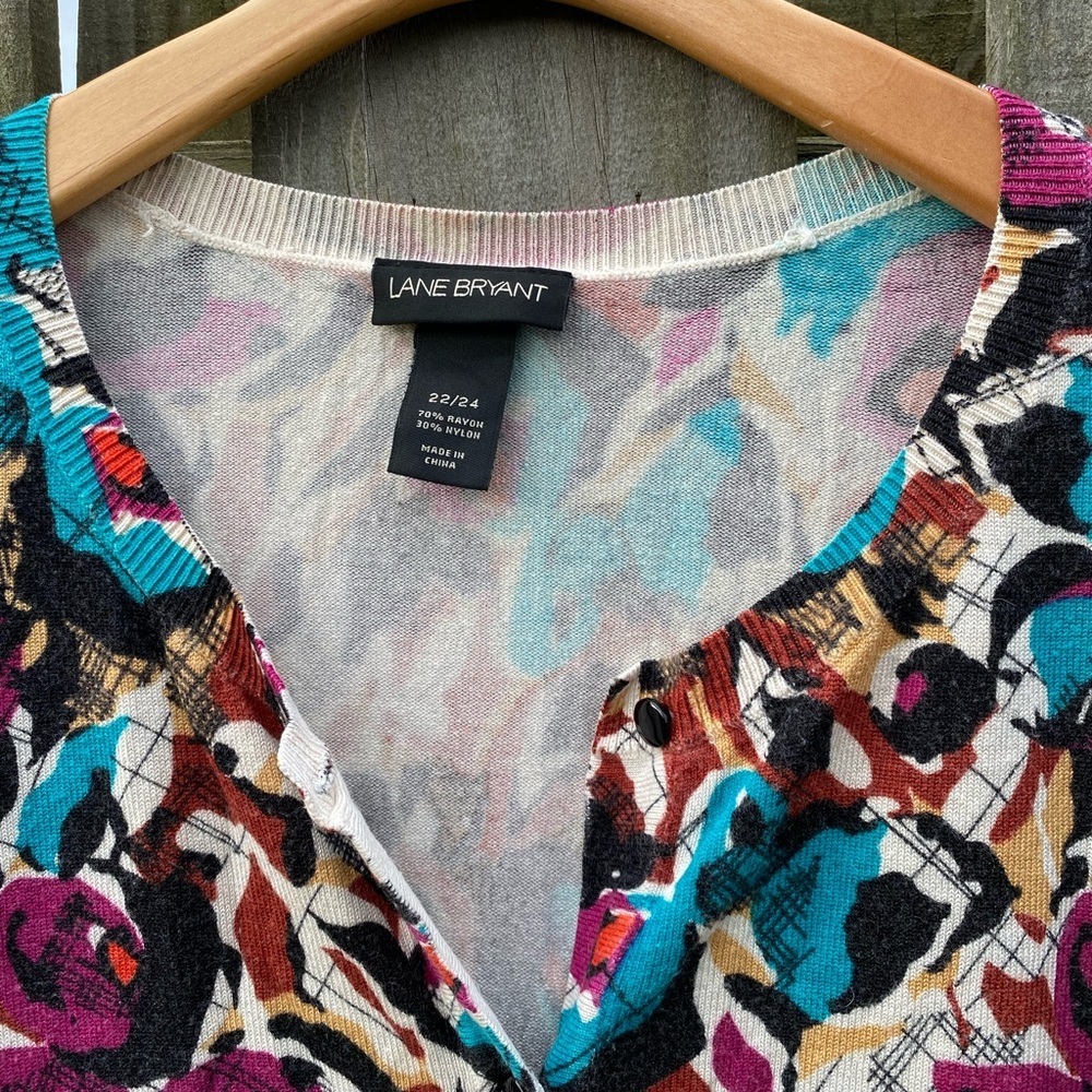 Lane Bryant Cardigan Sweater Plus Size 22/24 Colorful Button Front Floral - Picture 3 of 5